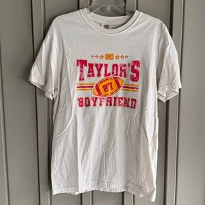 Comfort Colors Go Taylor’s Boyfriend Cream Short Sleeve Shirt size Medium